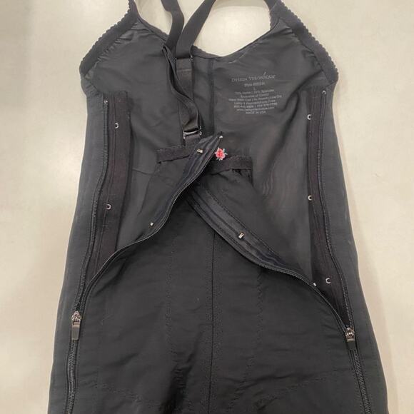 Design Veronique Compression Body Recovery Kit - Large - Picture 7 of 7